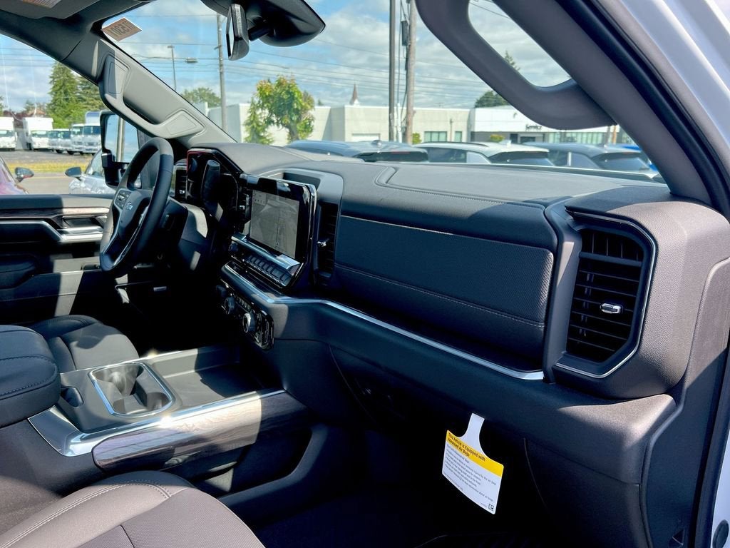 2025 Chevrolet Silverado 3500 HD LTZ
