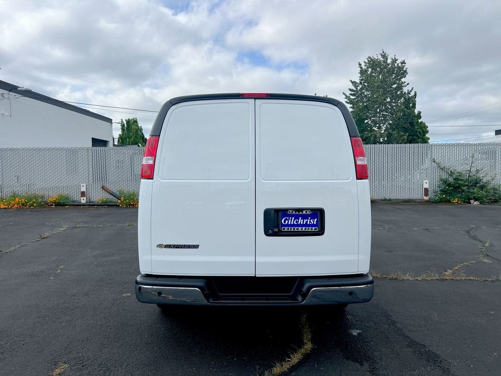 2026 Chevrolet Express Cargo WT