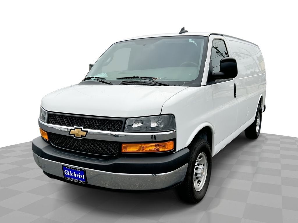 2025 Chevrolet Express 2500 Work Van HD's photo