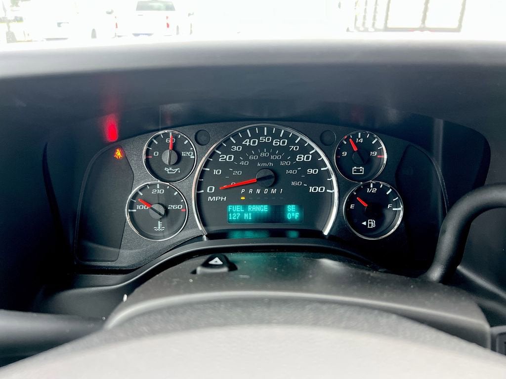 2025 Chevrolet Express Cargo Work Van - Photo 11