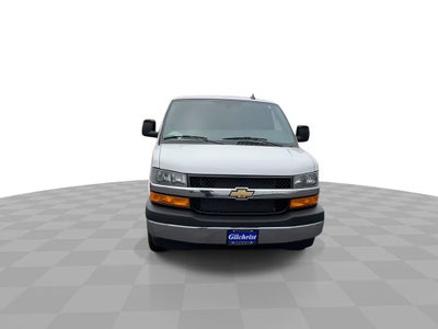 2025 Chevrolet Express Cargo WT
