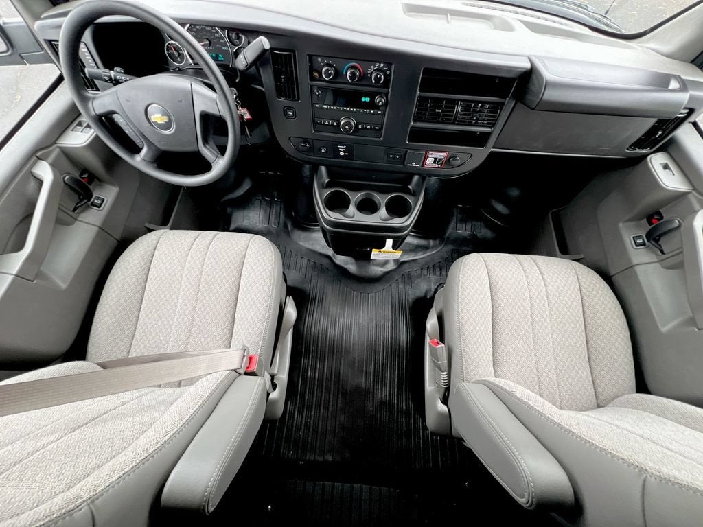 2026 Chevrolet Express Cargo WT