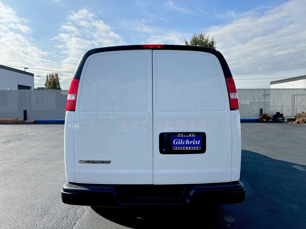 2026 Chevrolet Express Cargo WT