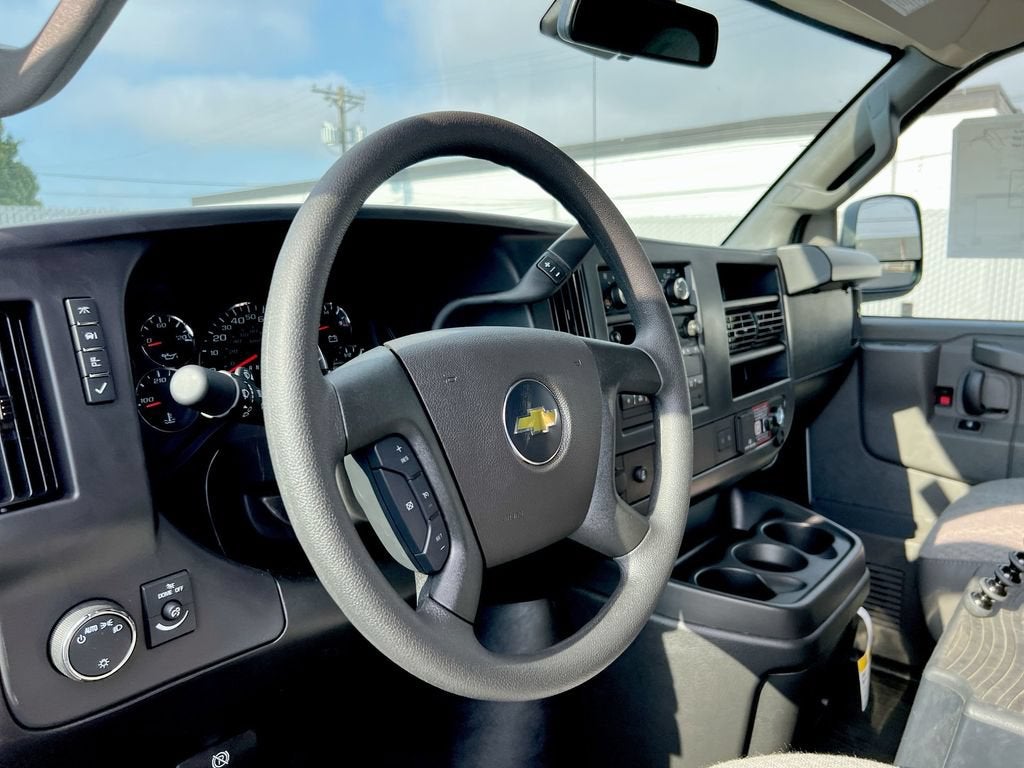 2026 Chevrolet Express Cargo WT