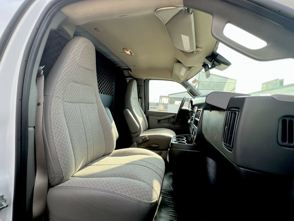 2026 Chevrolet Express Cargo WT