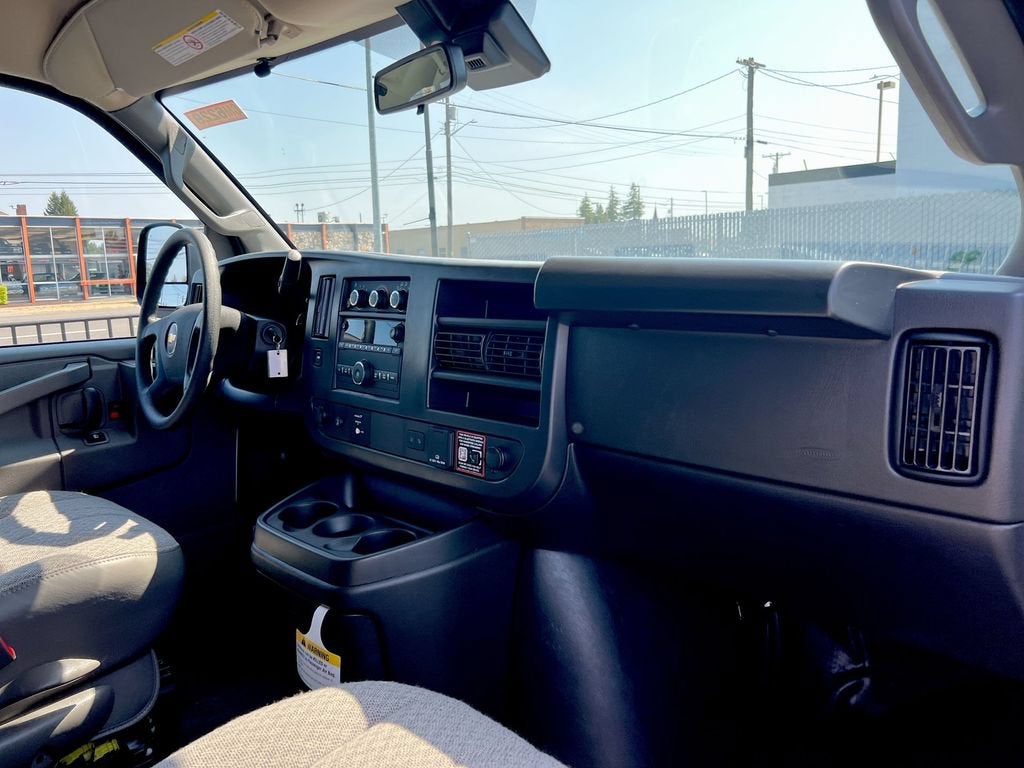 2026 Chevrolet Express Cargo WT