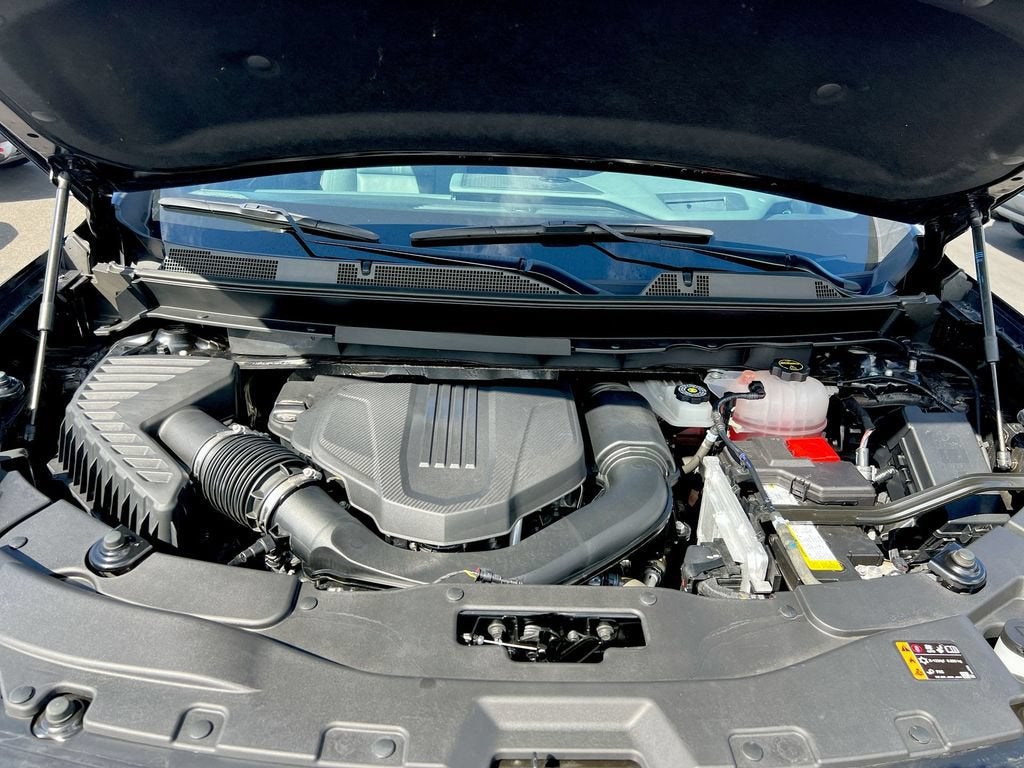 2024 GMC Acadia AT4