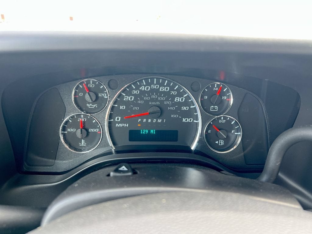 2025 Chevrolet Express Cutaway 4500 2WT