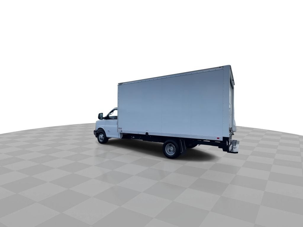 2025 Chevrolet Express Cutaway 4500 2WT