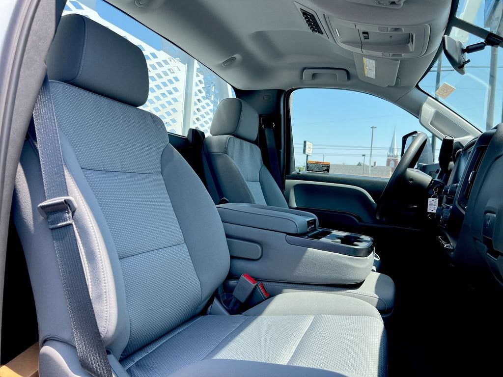 2024 Chevrolet Silverado 5500 HD Work Truck