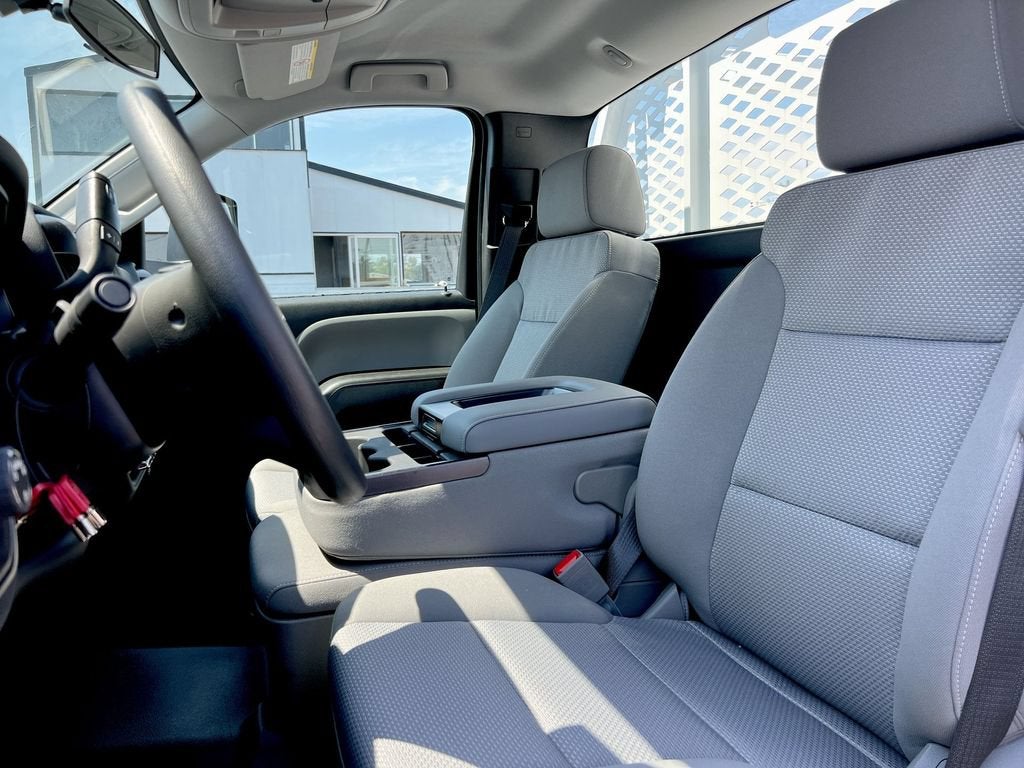 2024 Chevrolet Silverado 5500 HD Work Truck