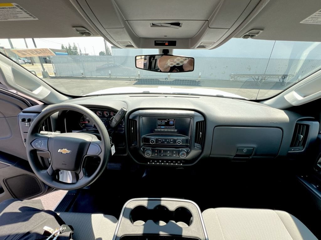 2024 Chevrolet Silverado 5500 HD Work Truck