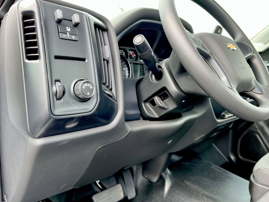 2023 Chevrolet Silverado 6500 HD Work Truck