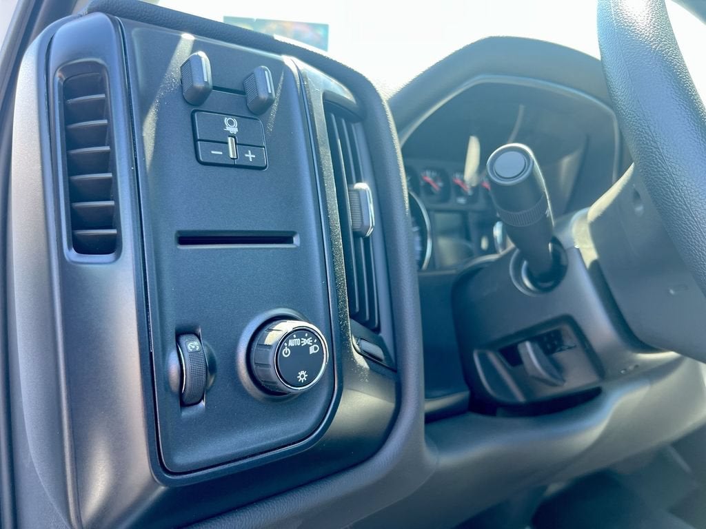 2024 Chevrolet Silverado 6500 HD Work Truck