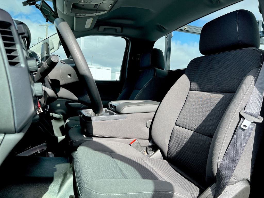 2023 Chevrolet Silverado 6500 HD Work Truck