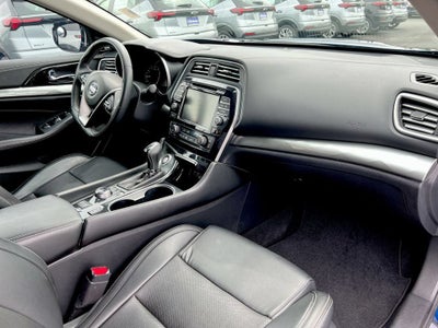 2022 Nissan Maxima SL