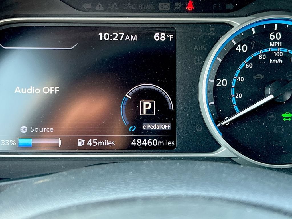 2024 Nissan LEAF S