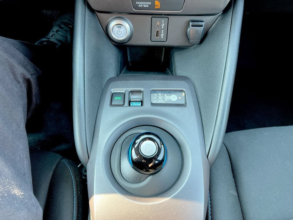 2024 Nissan LEAF S