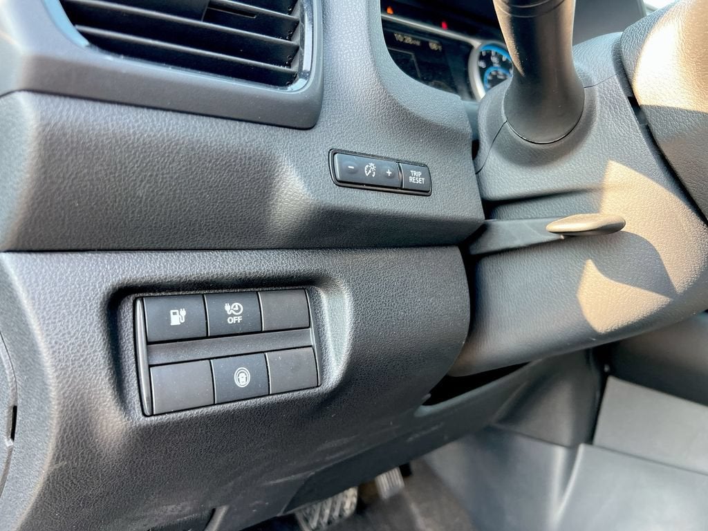 2024 Nissan LEAF S