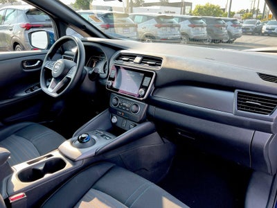 2024 Nissan LEAF S