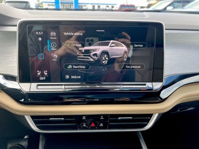 2024 Volkswagen Atlas Cross Sport 2.0T SE w/Technology