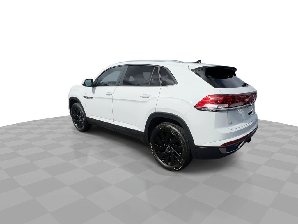 2024 Volkswagen Atlas Cross Sport 2.0T SE w/Technology