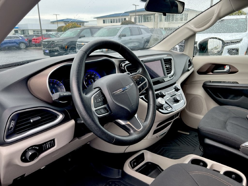 2019 Chrysler Pacifica LX