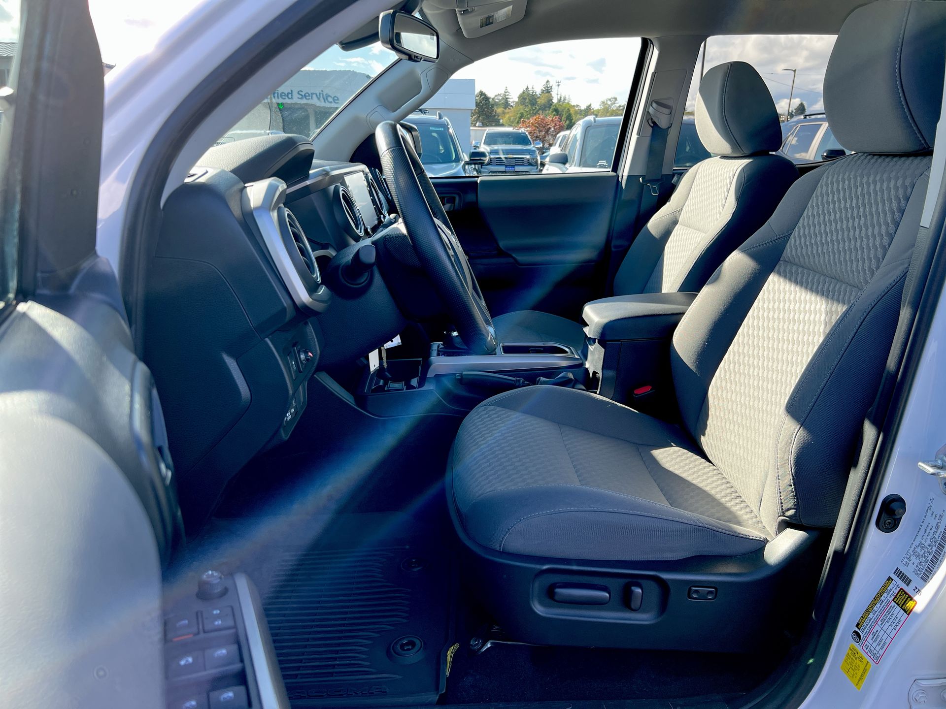 2022 Toyota Tacoma SR5 V6