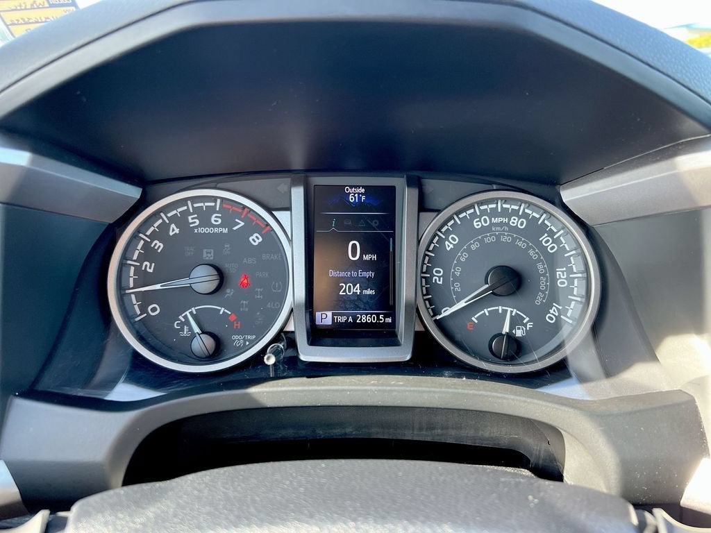 2022 Toyota Tacoma SR5 V6
