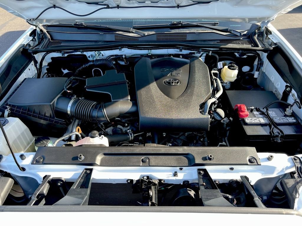 2022 Toyota Tacoma SR5 V6