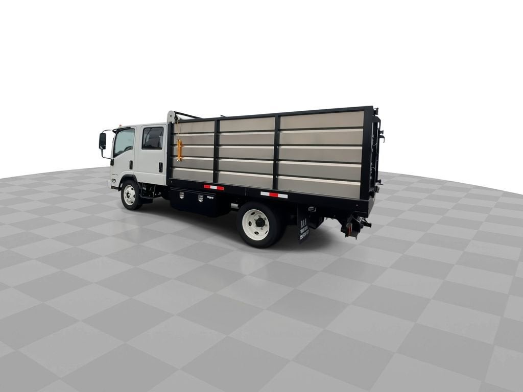 2025 Chevrolet Low Cab Forward 4500 HG NA