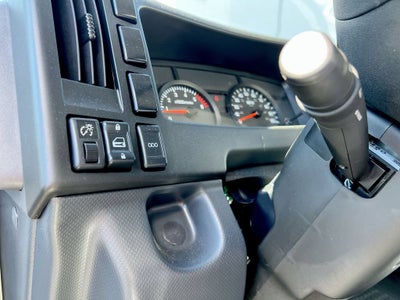 2025 Chevrolet Low Cab Forward 4500 HG NA
