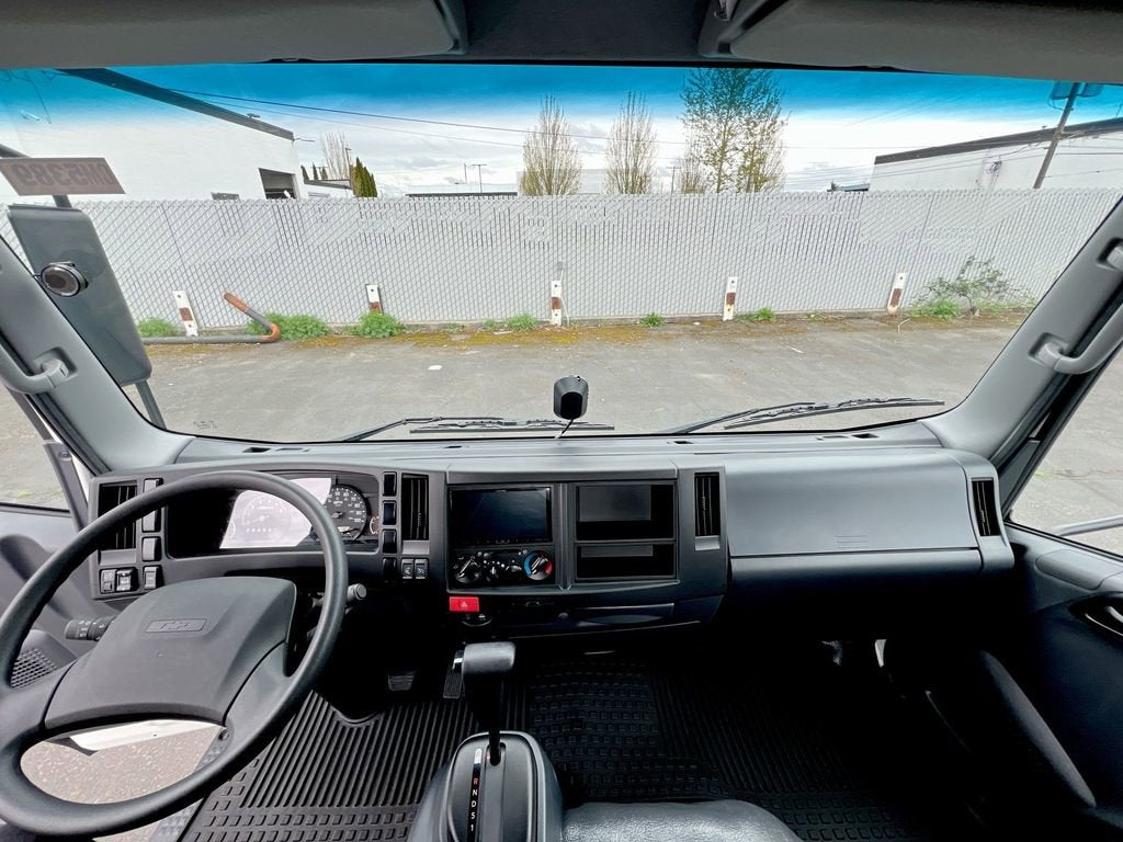 2025 Chevrolet Low Cab Forward 4500 HG NA