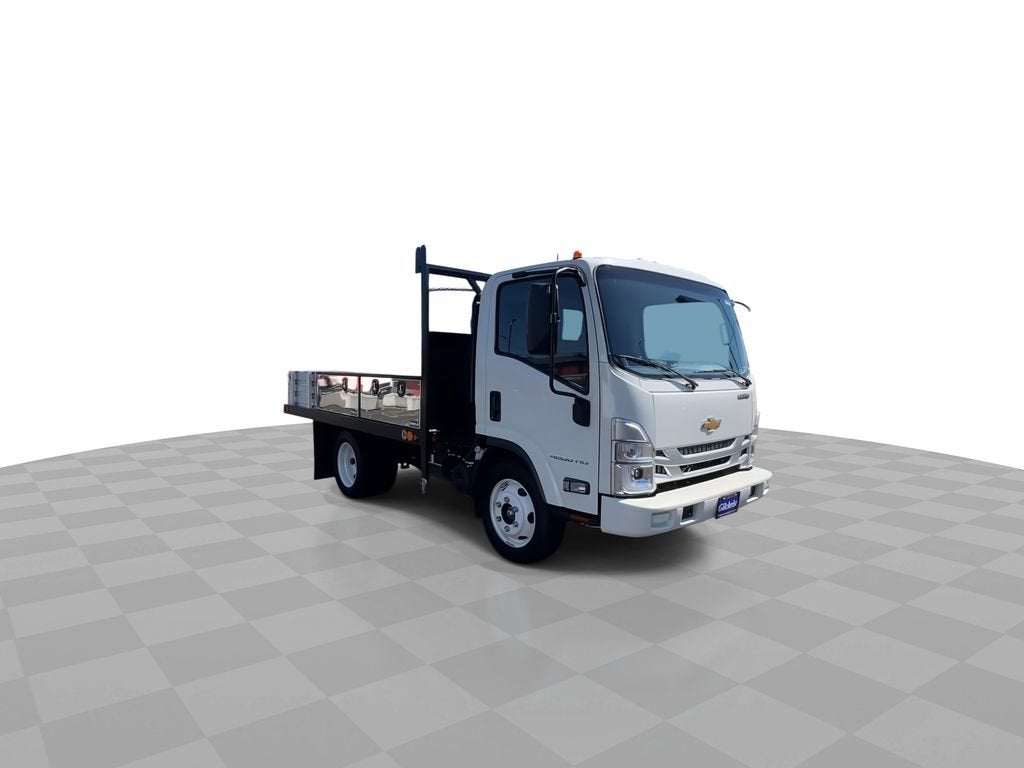 2025 Chevrolet Low Cab Forward 4500 HG NA