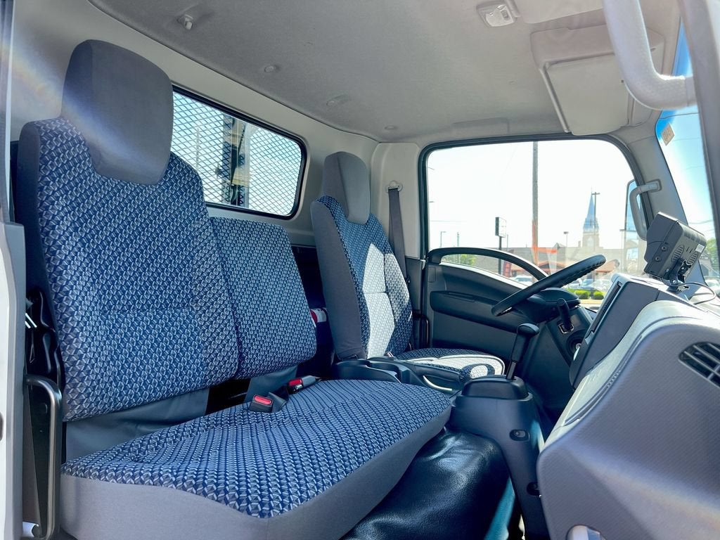 2025 Chevrolet Low Cab Forward 4500 HG NA