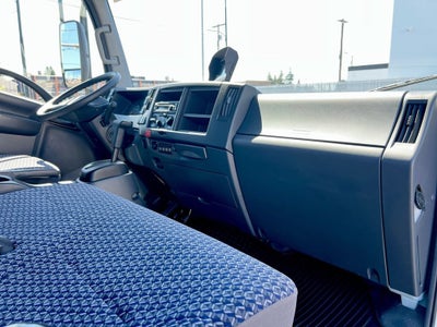 2025 Chevrolet Low Cab Forward 4500 HG NA