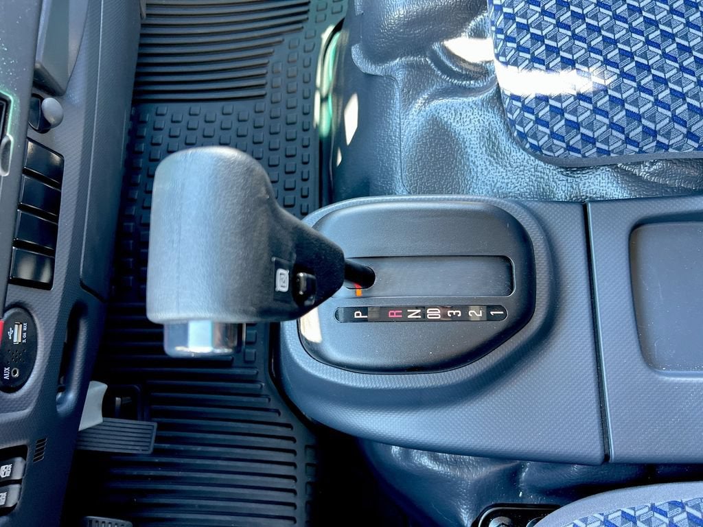 2025 Chevrolet Low Cab Forward 5500 XG NA