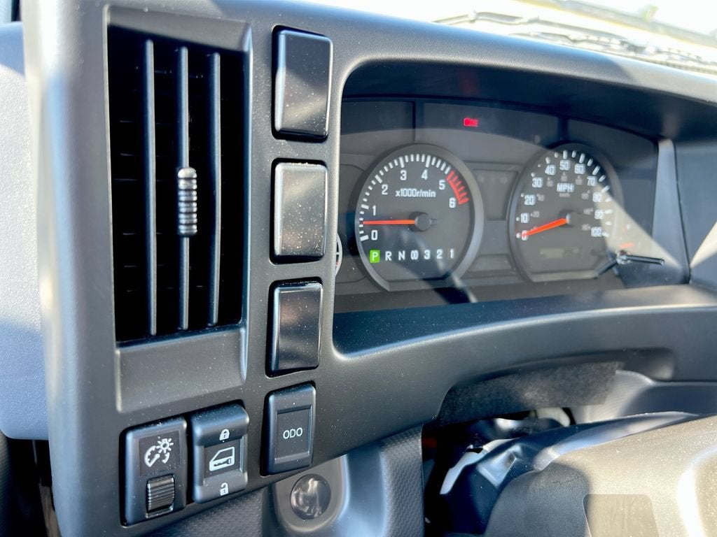 2025 Chevrolet Low Cab Forward 5500 XG NA