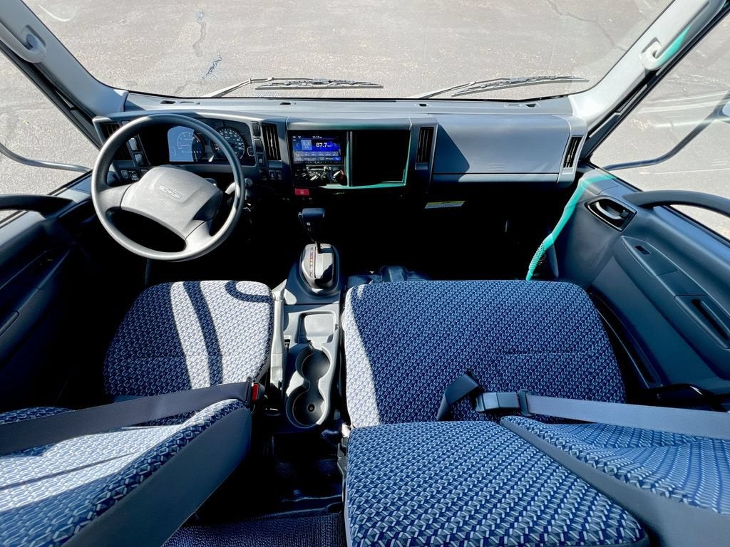2025 Chevrolet Low Cab Forward 5500 XG NA