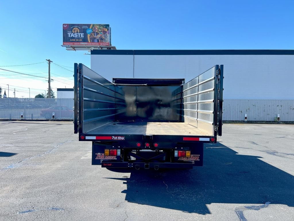 2025 Chevrolet Low Cab Forward 5500 XG NA