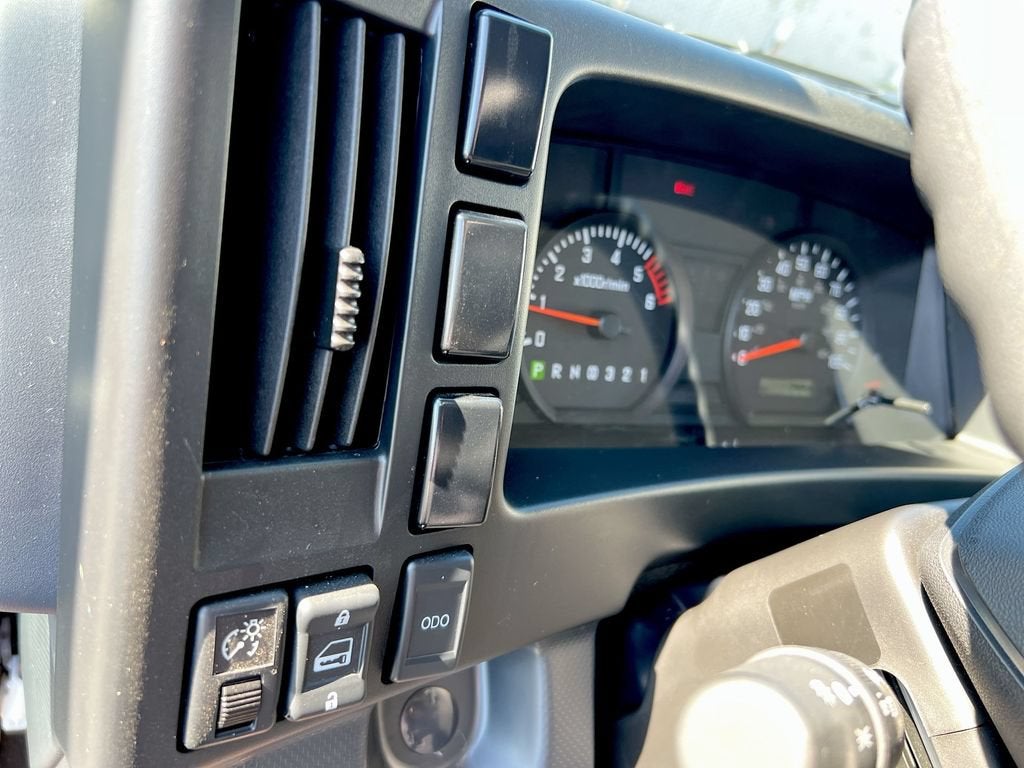 2025 Chevrolet Low Cab Forward 5500 XG NA
