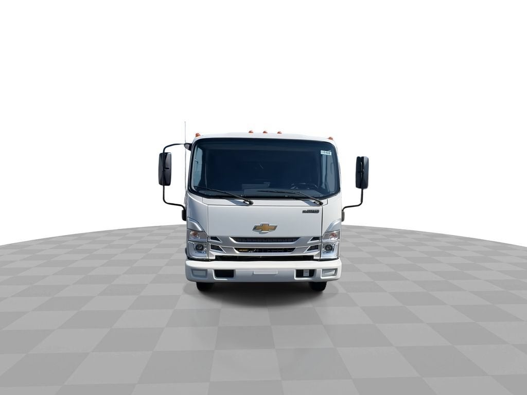 2025 Chevrolet Low Cab Forward 5500 XG NA