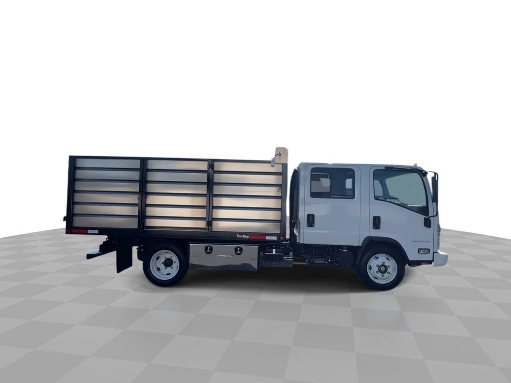 2025 Chevrolet Low Cab Forward 5500 XG NA