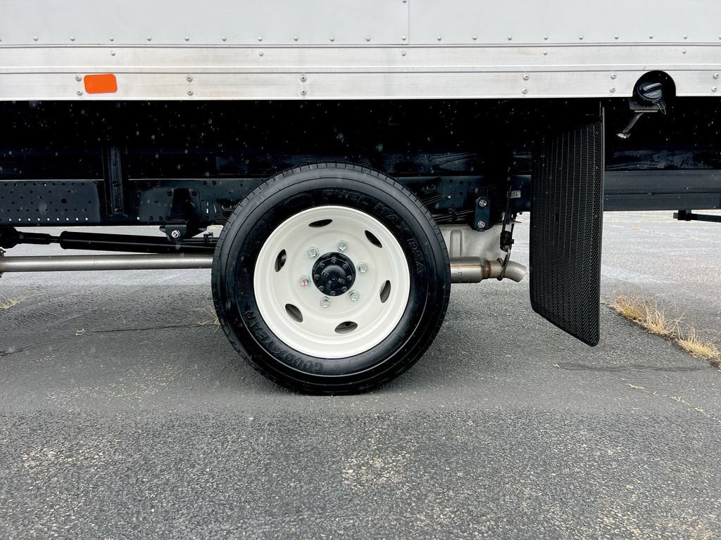 2025 Chevrolet Low Cab Forward 5500 XG NA