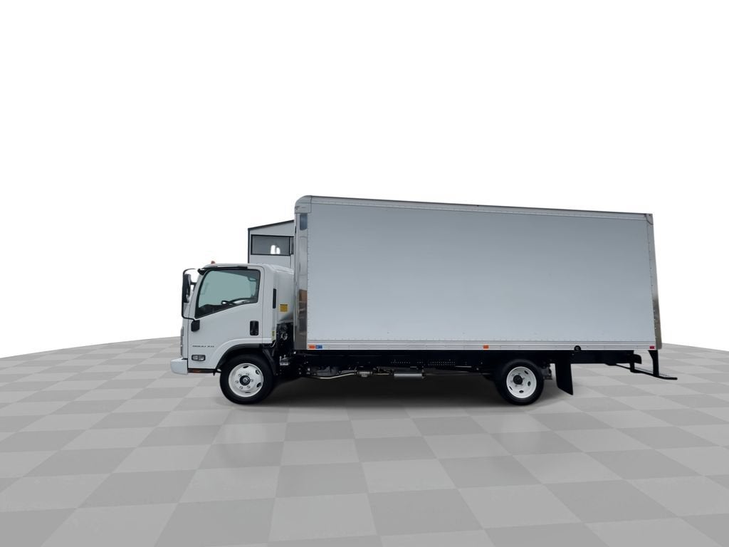 2025 Chevrolet Low Cab Forward 5500 XG NA