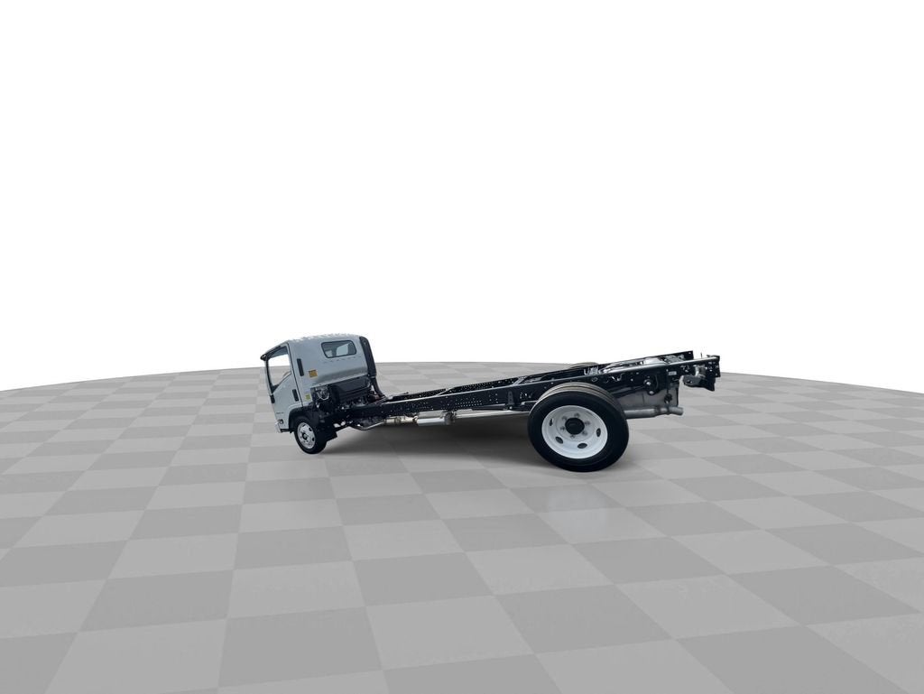 2025 Chevrolet Low Cab Forward 5500 XG NA