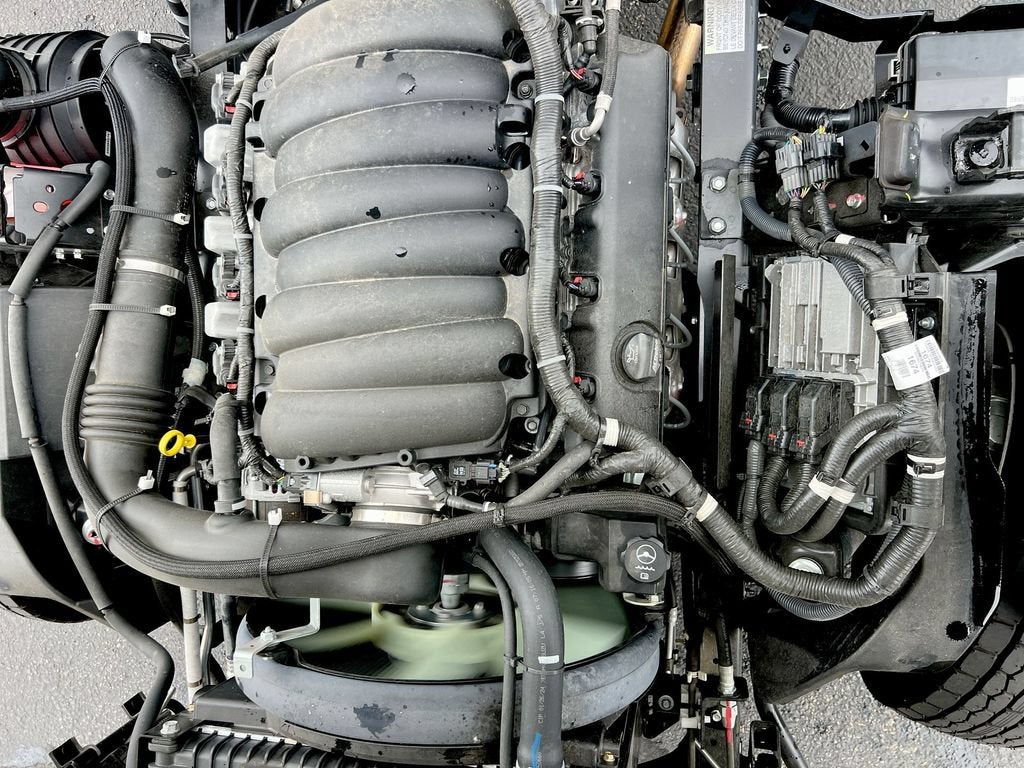 2025 Chevrolet Low Cab Forward 5500 XG NA