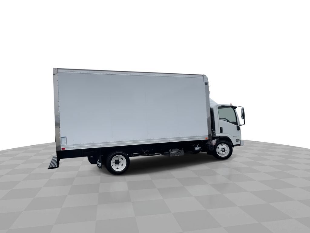 2025 Chevrolet Low Cab Forward 5500 XG NA