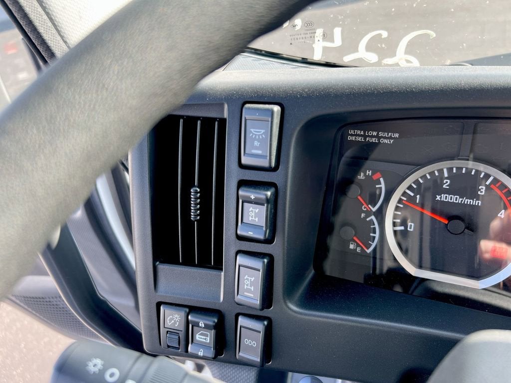 2024 Chevrolet Low Cab Forward 6500 XD NA