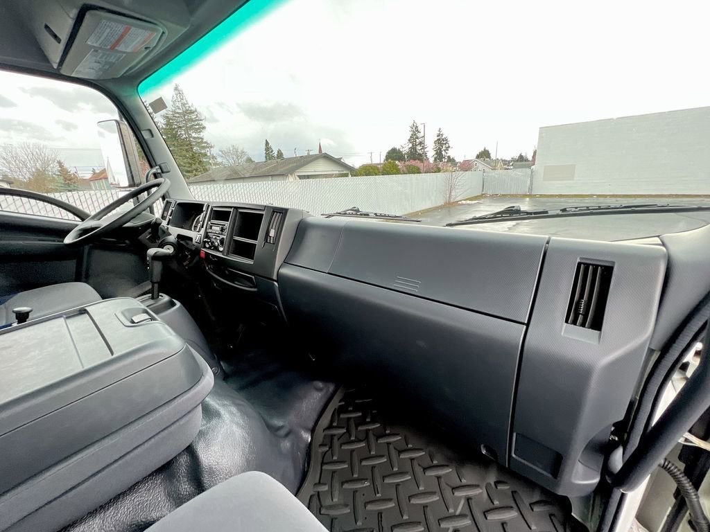 2024 Chevrolet Low Cab Forward 6500 XD NA